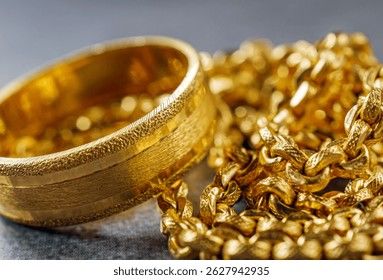 Ska du sälja guld? Så avgör du om smycket ska värderas, göras om – eller säljas